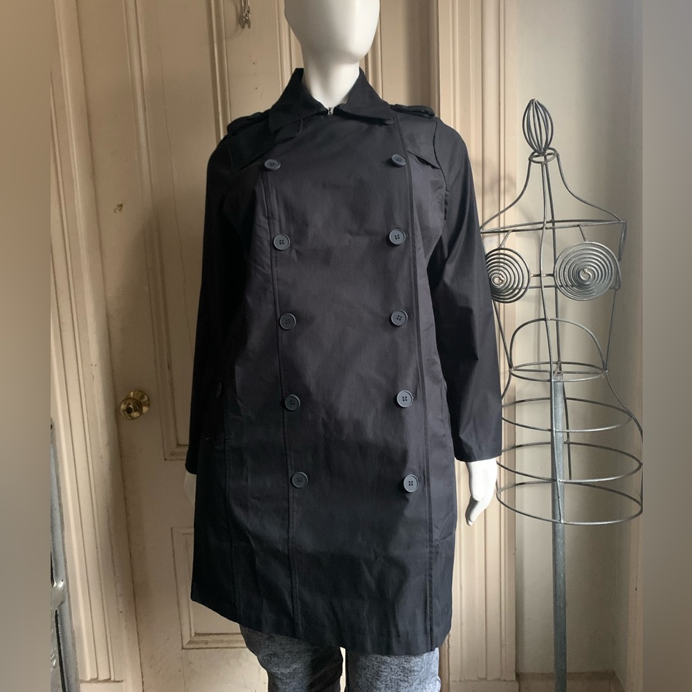 NWT Women’s Universal Standard black Derjon trench coat